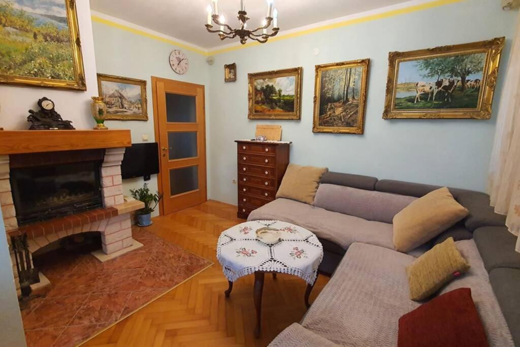 Apartment Diva Deluxe Podstrana Eksteriør bilde